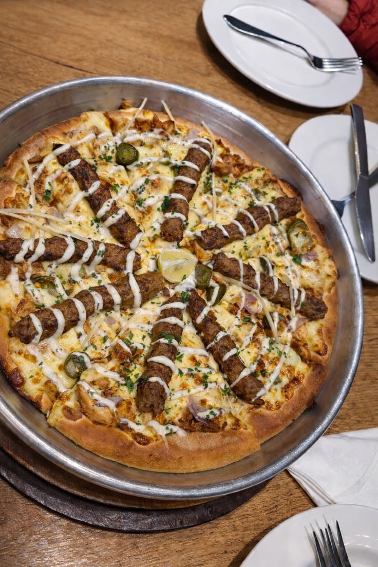 Behari Kebab Pizza