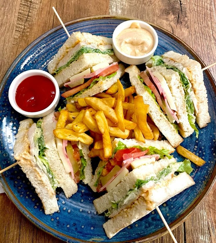 Peri Peri Sandwich (With Fries)